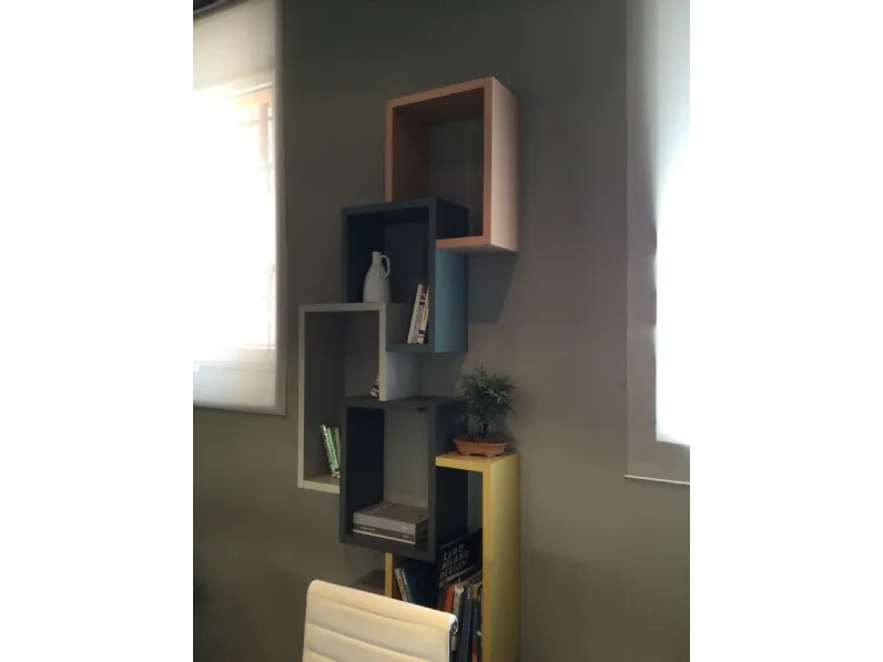 Libreria modello Linea di Lago a prezzo scontato