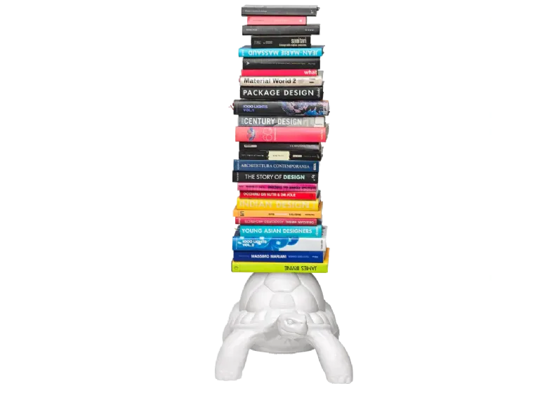 Libreria  turtle carry bookcase in stile moderno di Qeeboo in OFFERTA OUTLET 