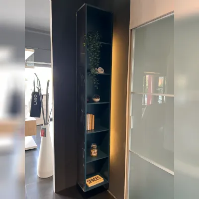 Libreria Lago in vetro scontata -45%: scopri Twist bookshelf