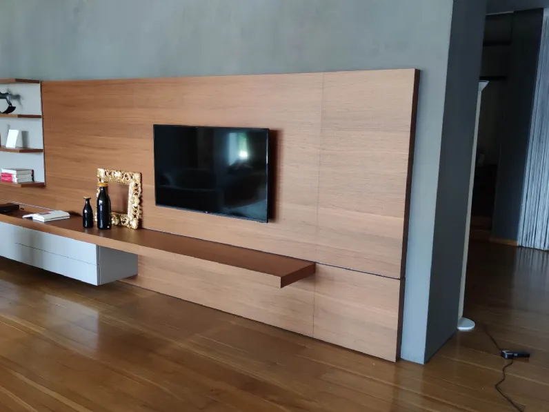 Libreria Molteni & c in legno scontata -40%: scopri Grid