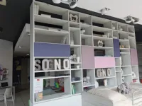 Libreria Over in stile design di Doimo cityline in OFFERTA OUTLET