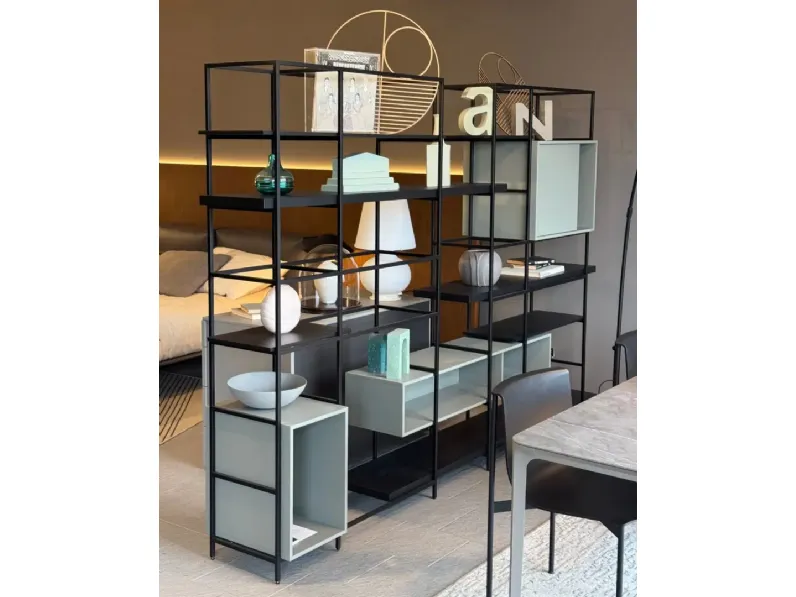 Libreria Plain stile design di Lema scontata