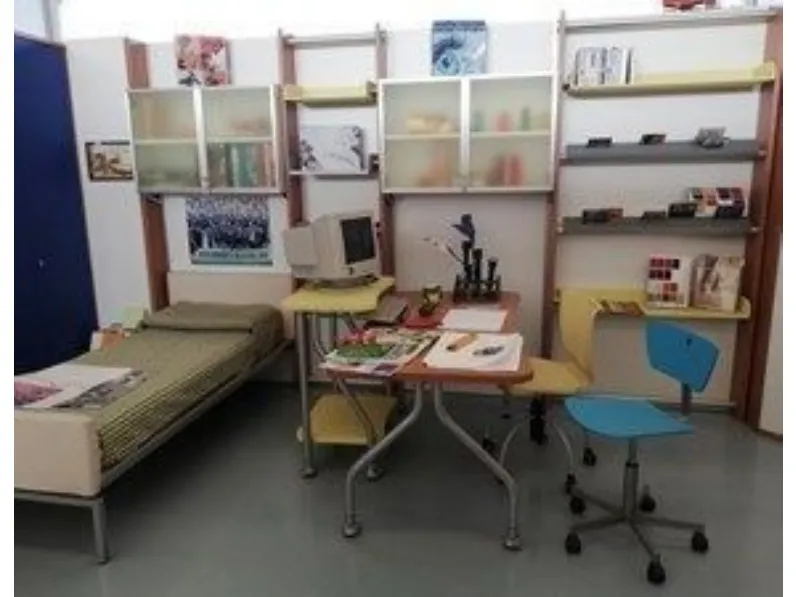 Libreria Plus Artigianale in stile design con forte sconto