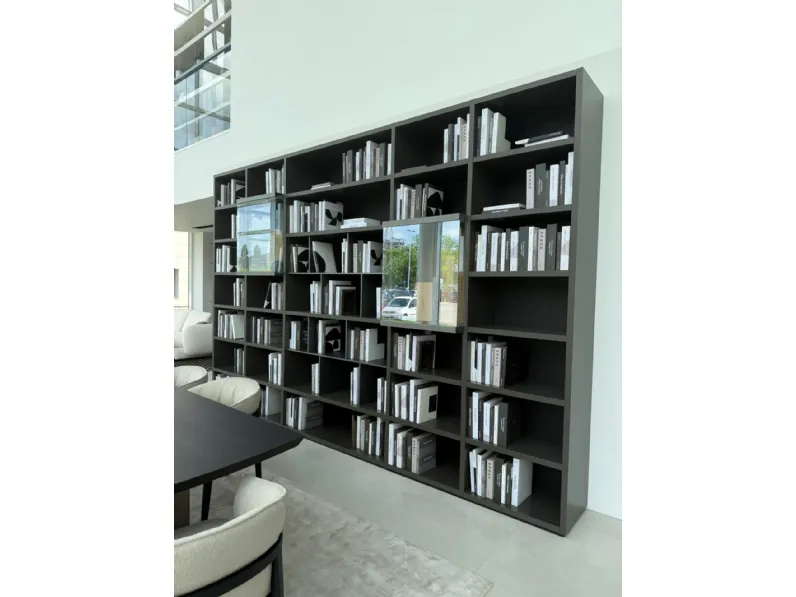 Libreria Poliform in laccato opaco scontata -30%: scopri Libreria wallsystem