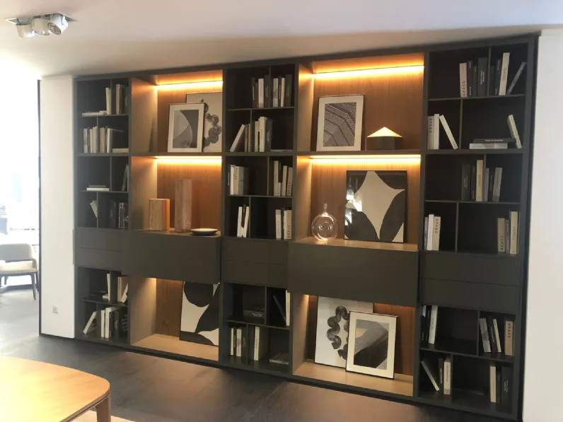 Libreria Wall system stile design di Poliform scontata