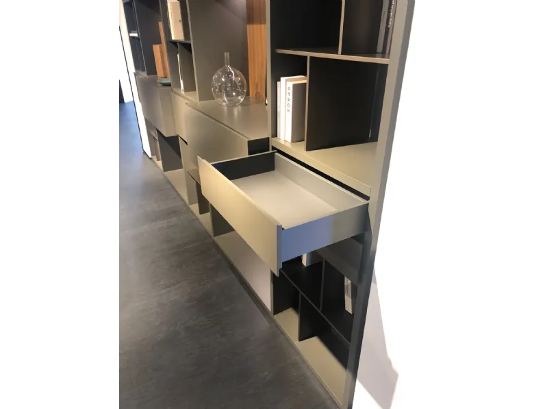Libreria Wall system stile design di Poliform in offerta