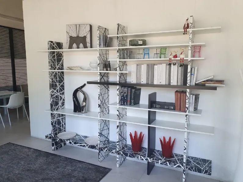 Libreria Takebook De rosso in stile design in offerta