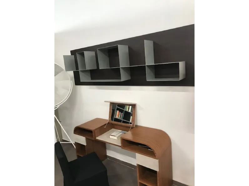 Scopri la Libreria Square di Tisettanta: un design di stile unico in Offerta Outlet!