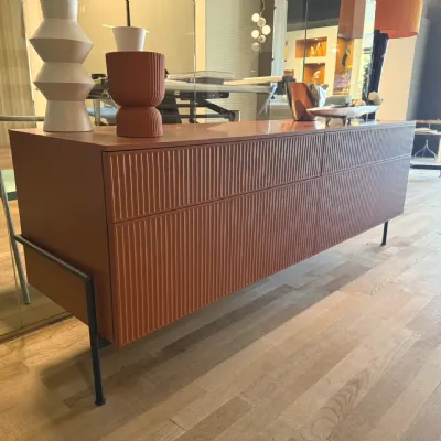 Madia Belt di Novamobili in stile design scontata -50%