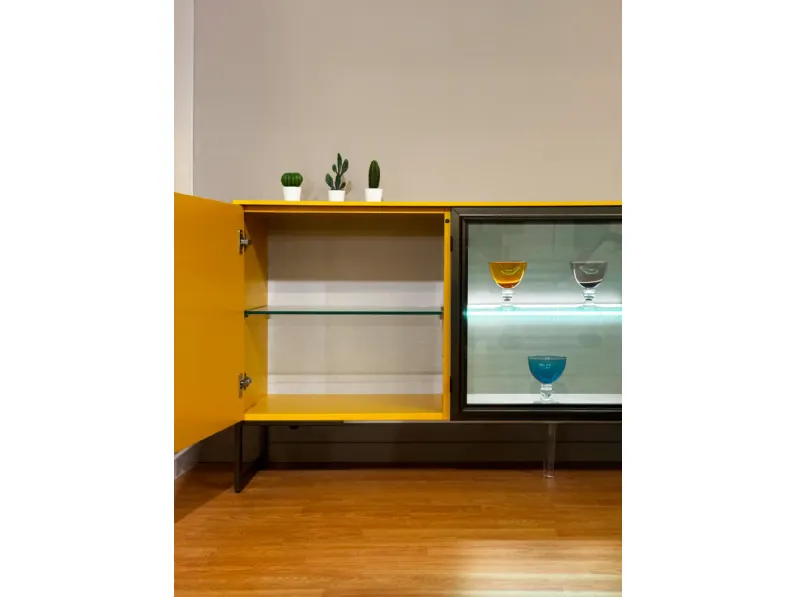 Madia di Duebitalia in laccato opaco Club36 in Offerta Outlet
