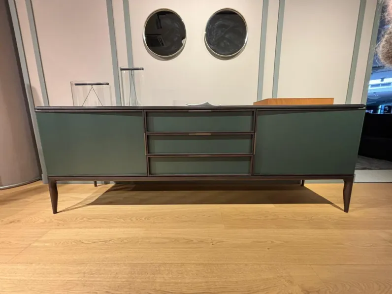 Madia di Ceccotti in laccato opaco Oblique a prezzo riservato 