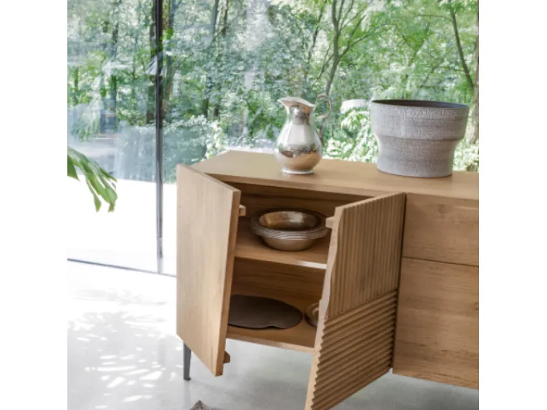 Madia in stile design Madia zero.16 white effetto grezzo di Devina nais scontata 