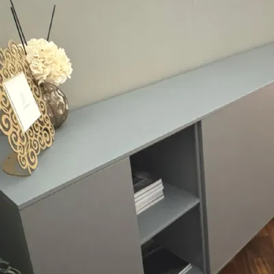 Madia di Doimo salotti in laccato opaco Lexia in Offerta Outlet