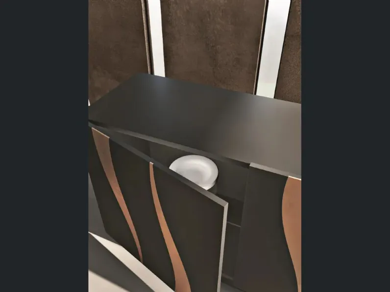 Scopri Madia Flame di Fratelli Mirandola a prezzi outlet!