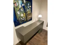 Madia di Minotti italia in laminato opaco Credenza formosa adagiata laccato coffe a prezzo Outlet