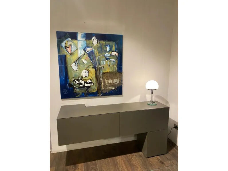 Madia di Minotti italia in laminato opaco Credenza formosa adagiata laccato coffe a prezzo Outlet