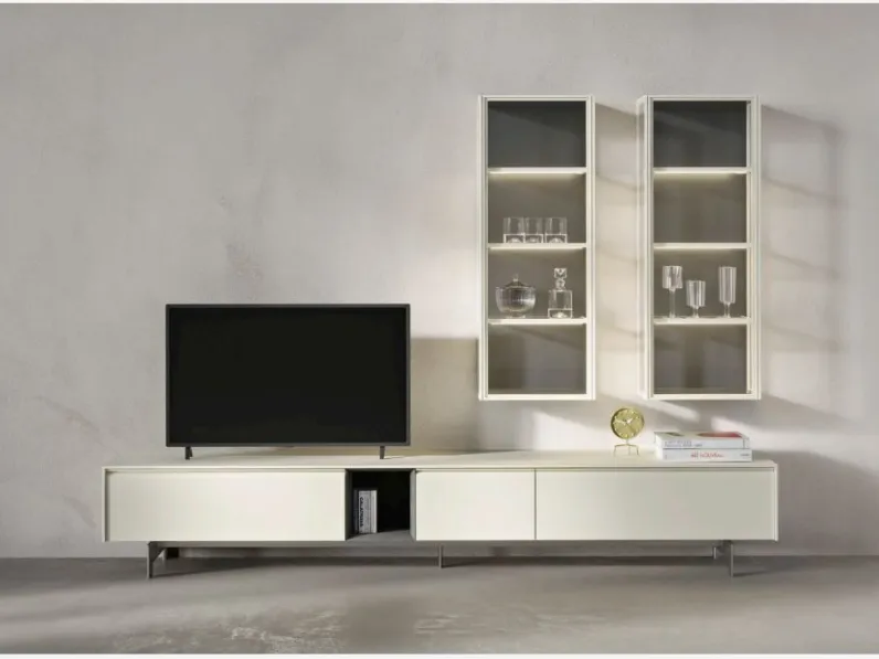 Madia di Molteni & c in laccato opaco Pass-word evolution 9a a prezzo Outlet