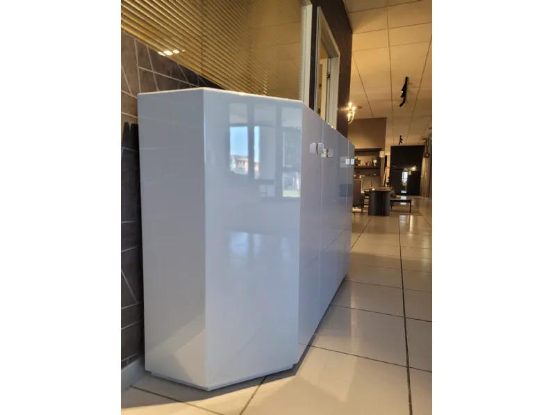 Madia Bramantino di Cassina in offerta