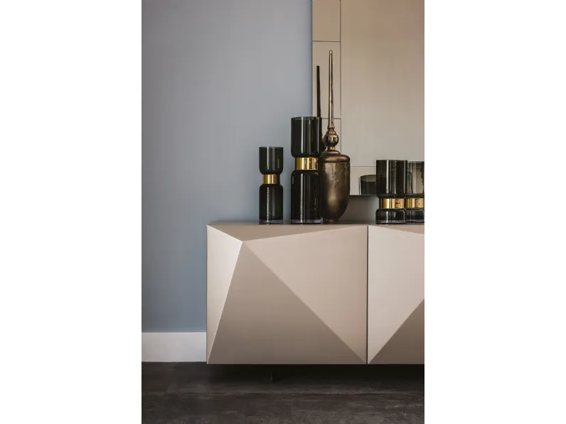 Madia in stile design Kayak di Cattelan italia scontata 