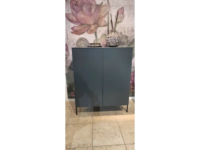 Mobile soggiorno modello Madia belt ante laccate  di Novamobili in Offerta Outlet