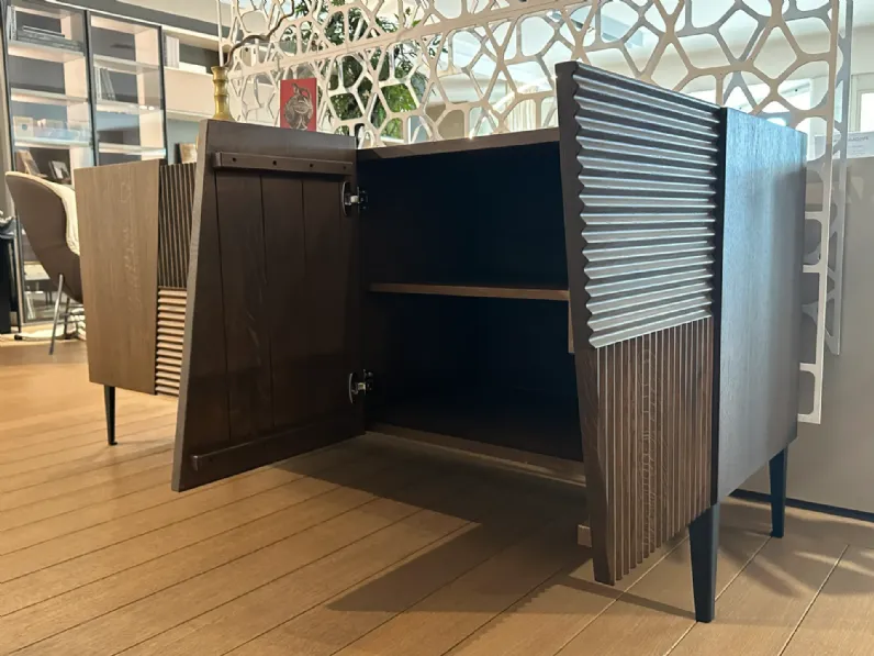Madia in stile design Zero16 di Devina nais in Offerta Outlet 