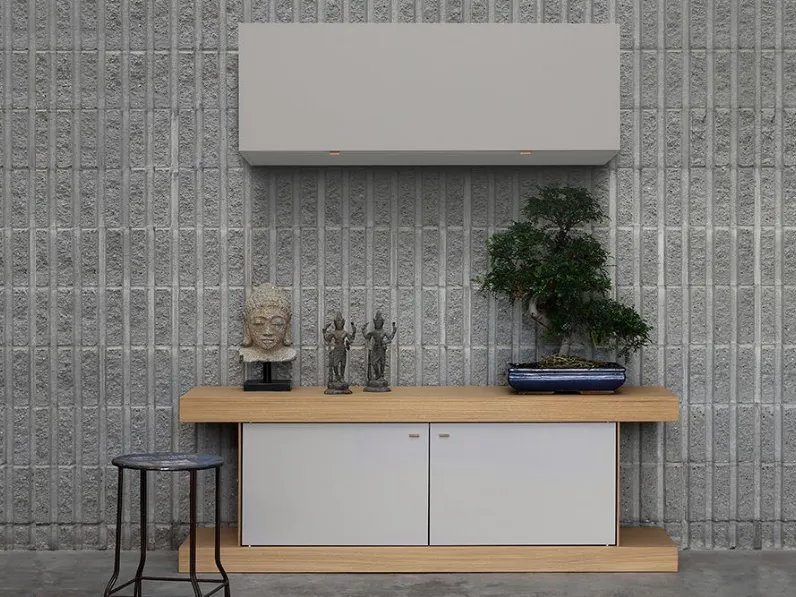 Madia di Formes in legno F2/form line 401 con pensili a prezzo riservato 