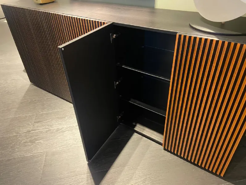Madia in stile moderno Leon wood moca di Horm in Offerta Outlet 