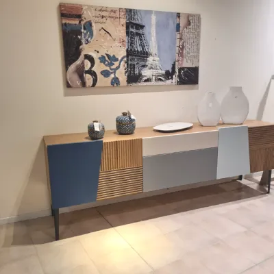 Madia in stile moderno Zero 16 di Devina nais in offerta 