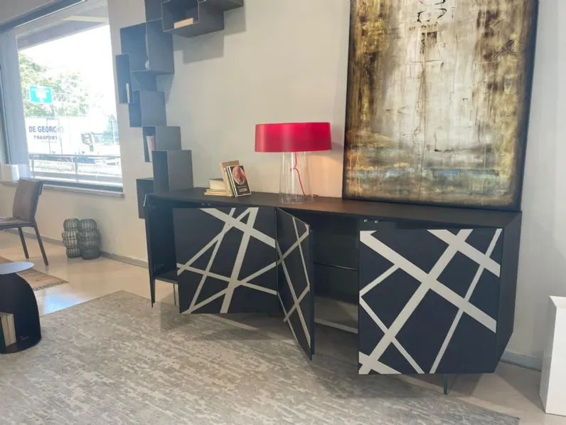 Madia 555 di Voltan in stile design scontata -25%
