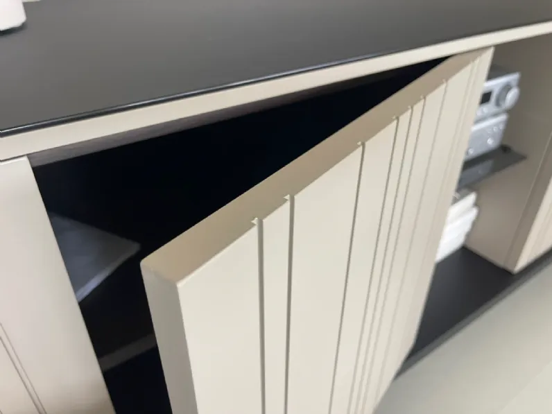 Mobile soggiorno modello Madia dee dee s  di Fontana arte in Offerta Outlet