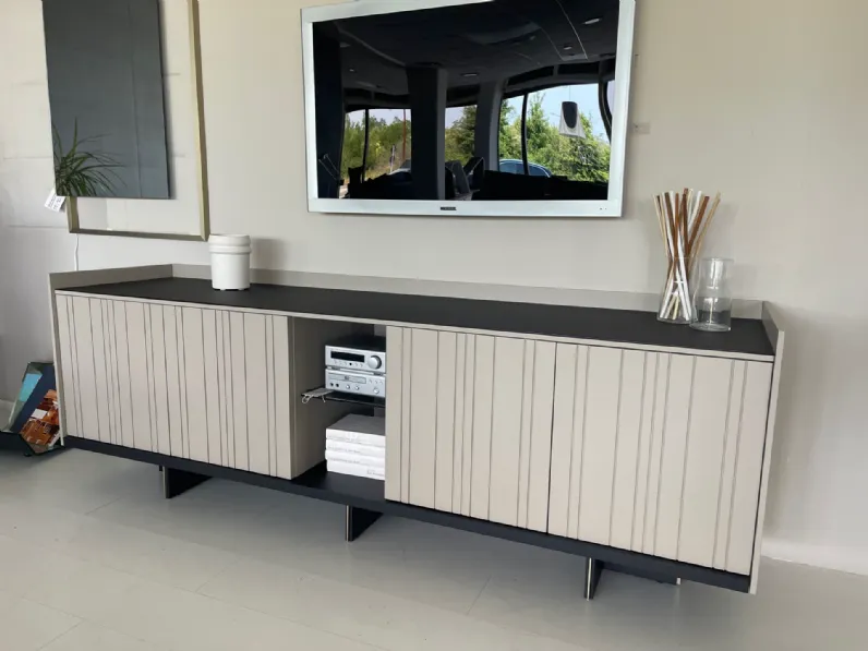 Mobile soggiorno modello Madia dee dee s  di Fontana arte in Offerta Outlet