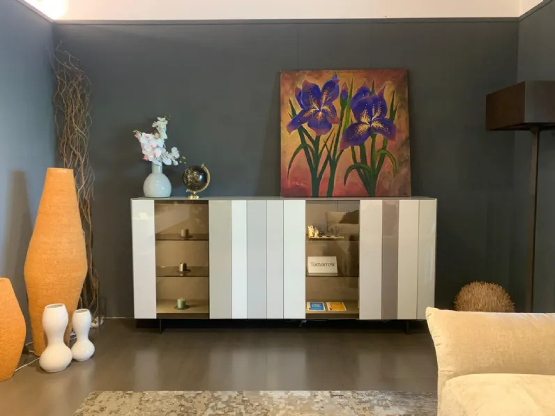 Madia Now sideboard 1382 di Lago con forte sconto