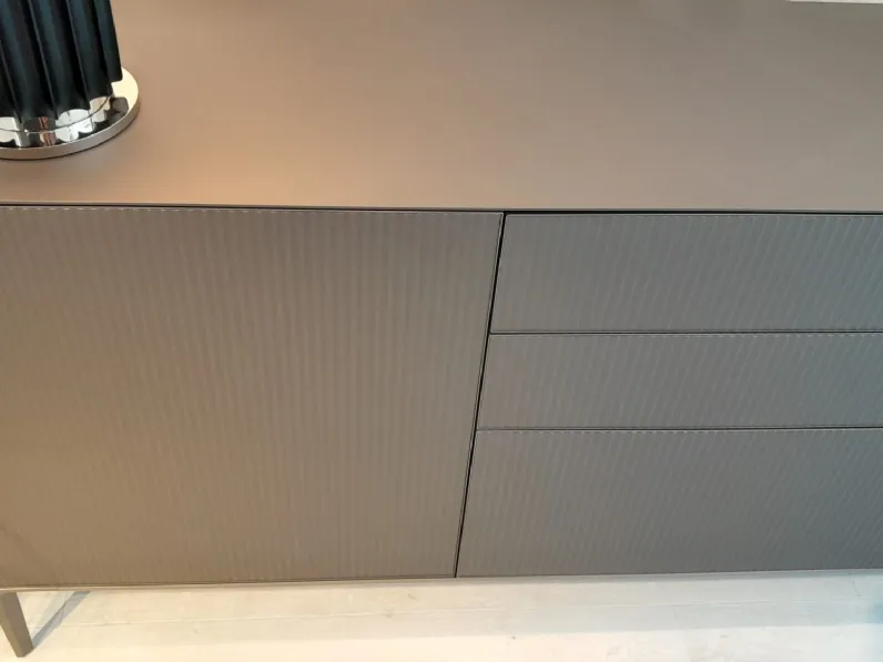 Mobile soggiorno modello Self di Rimadesio a prezzo Outlet