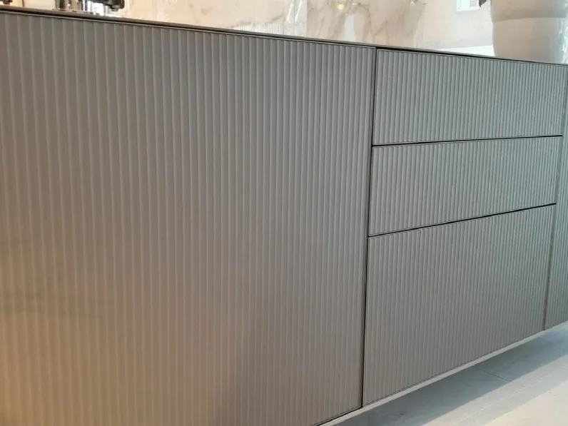 Mobile soggiorno modello Self di Rimadesio a prezzo Outlet
