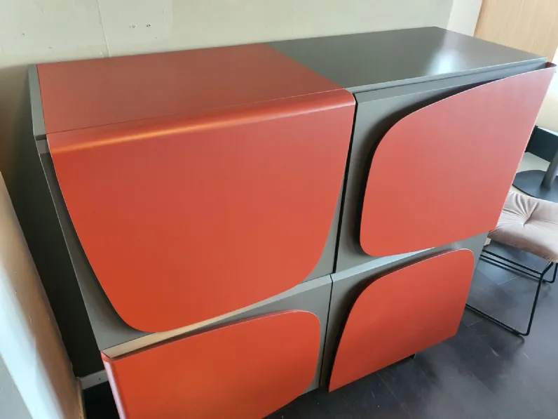 Madia di Ozzio in laccato opaco Trilogy a prezzo Outlet