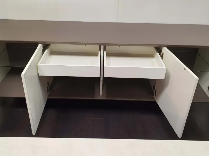 Madia in stile design Vegas di Ozzio in Offerta Outlet