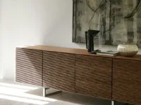 Madia Riga credenza in stile moderno di Porada in Offerta Outlet