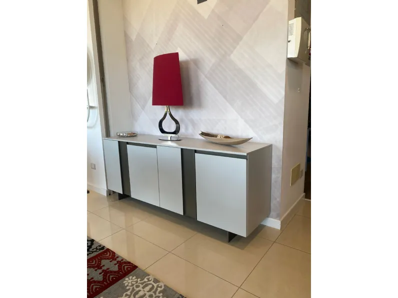 Madia Slim up di Dall'agnese in stile design scontata -45%
