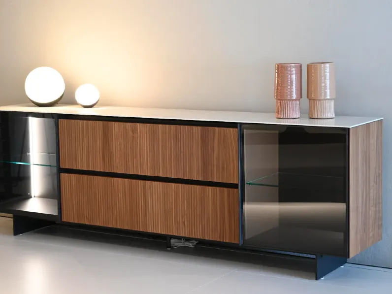 Madia Stripe in stile moderno di Novamobili in Offerta Outlet
