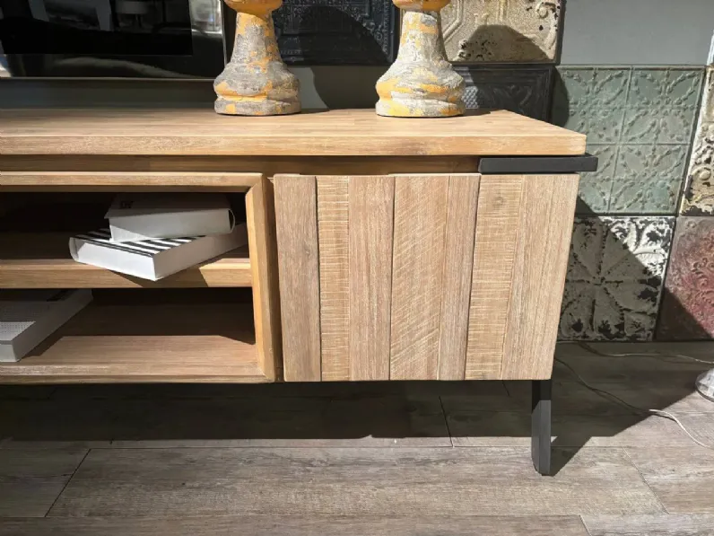 Madia modello Thinh di Collezione esclusiva a PREZZI OUTLET