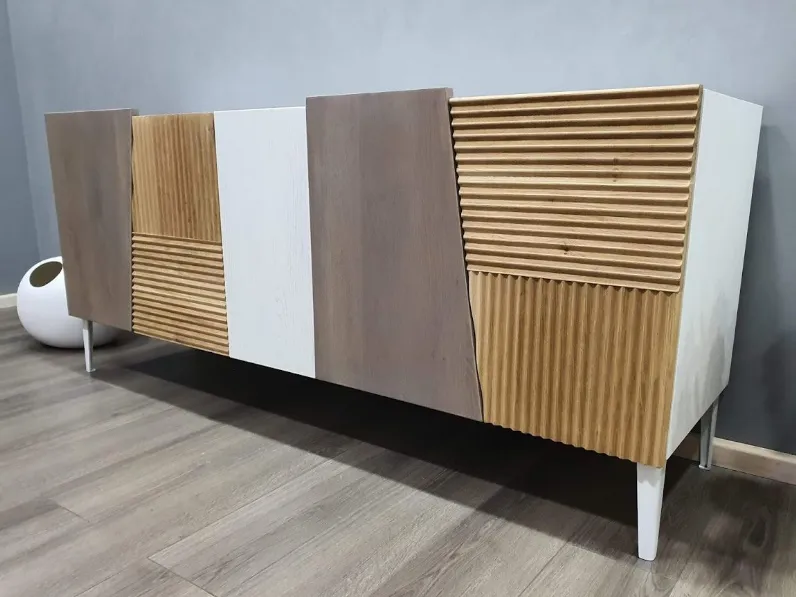 Madia Zero.16 di Devina nais in stile moderno in Offerta Outlet