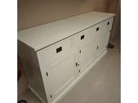 Madie Devina Nais CREDENZA
