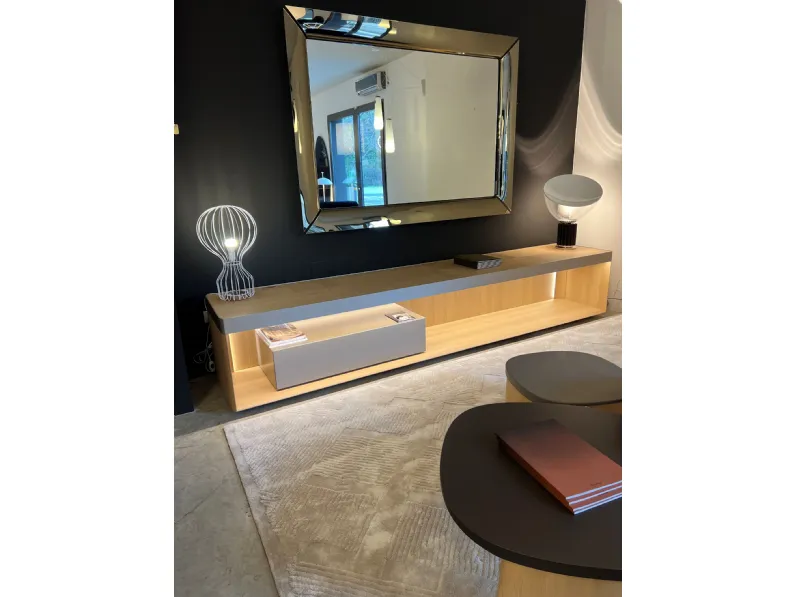 Madia di Molteni & c in legno Living box a prezzo Outlet
