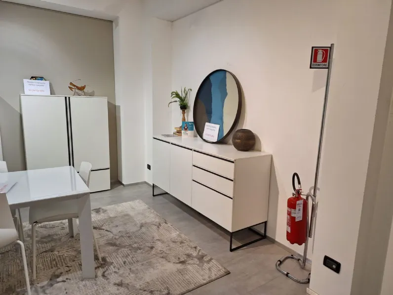 Madia Regolo di Tomasella in stile moderno scontata -50%