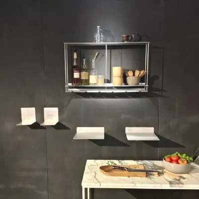 Mensola modello Cantinetta in stile design di Kriptonite in offerta