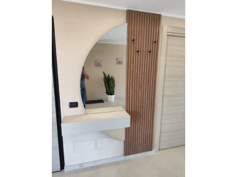 Mobile ingresso modello Ingresso doghettaato con specchio  di Collezione esclusiva in OFFERTA OUTLET