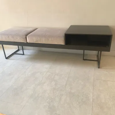 Mobile per un ingresso moderno modello T sit  di Caccaro in Offerta Outlet