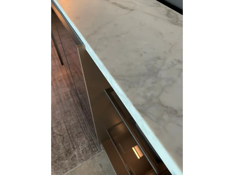 Mobile per un ingresso moderno modello Logos di Molteni & c a prezzo scontato
