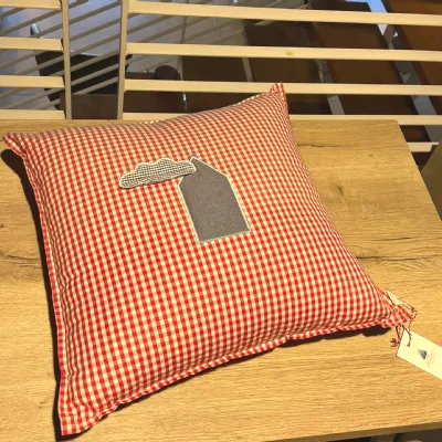 Oggettistica Cuscino miscim� coccolo tana di Artigianale in offerta - 38%