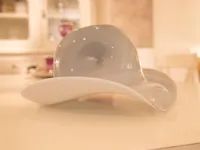 Cappello in vetro di murano Artigianale in stile design a prezzo ribassato